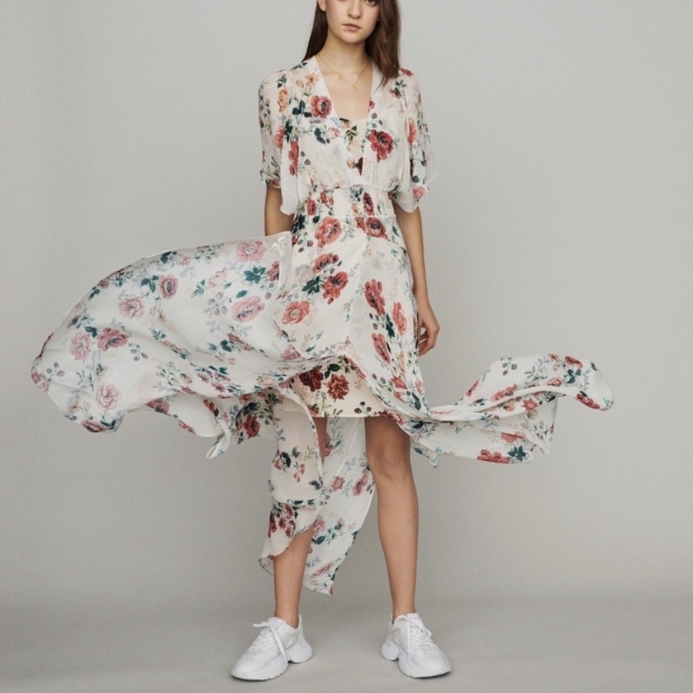 Maje Rachelle Asymmetric Floral Print on Off White size 3 or Small Slit Front
